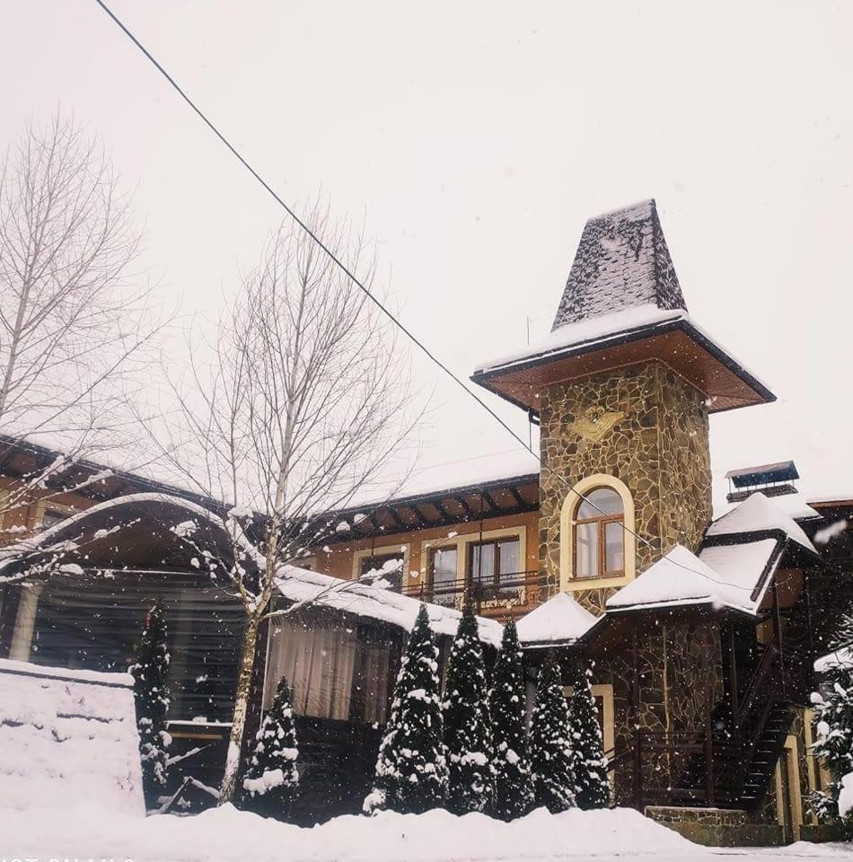 Minihotel Zolotoe Runo Ploskoye Buitenkant foto
